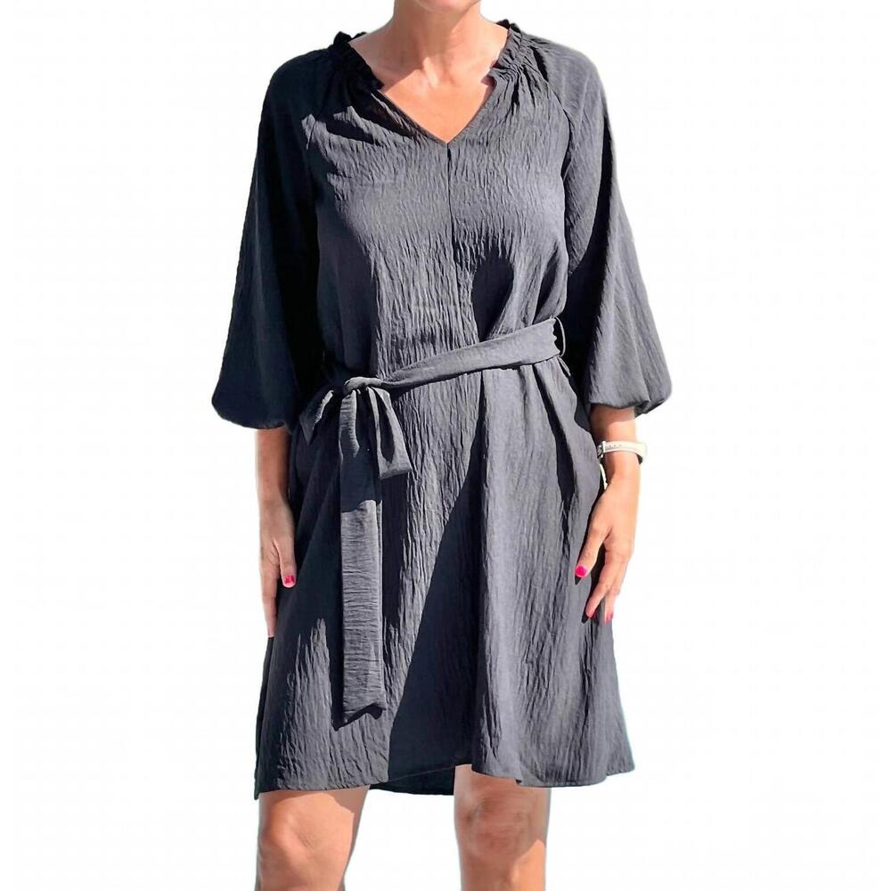 NEW STYLIVE hustle and bustle mini dress in black